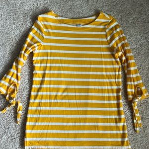 Old navy Women’s Medium yellow white stripe Long Sleeve Shirt